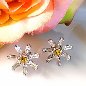 NEW Daisy Sterling Silver  Earrings